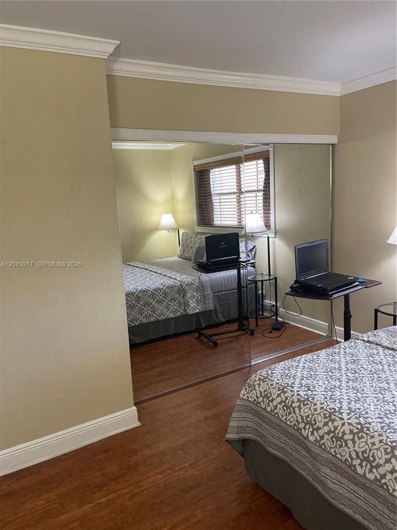 6705 N Kendall Dr, Unit 312, Pinecrest, FL 33156 Photo