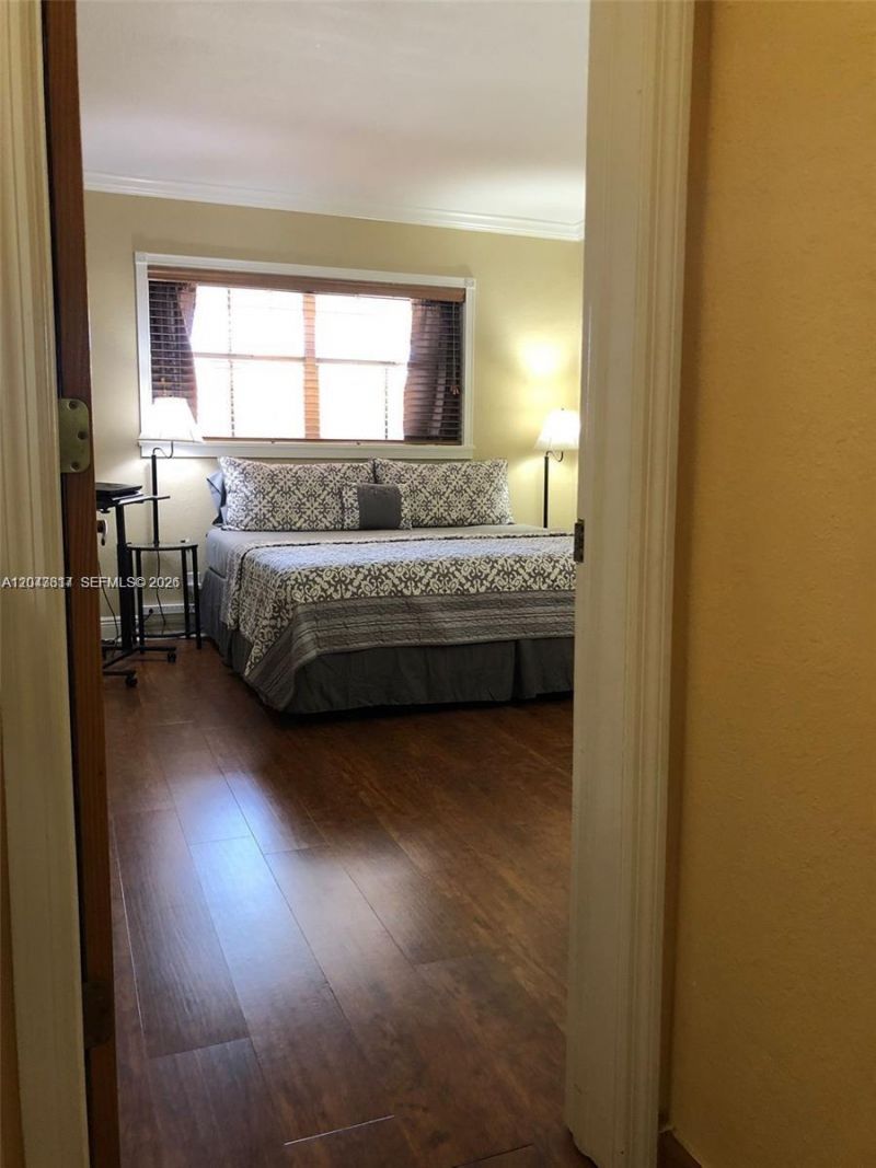 6705 N Kendall Dr, Unit 312, Pinecrest, FL 33156 Photo