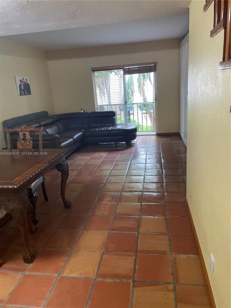 6705 N Kendall Dr, Unit 312, Pinecrest, FL 33156 Photo