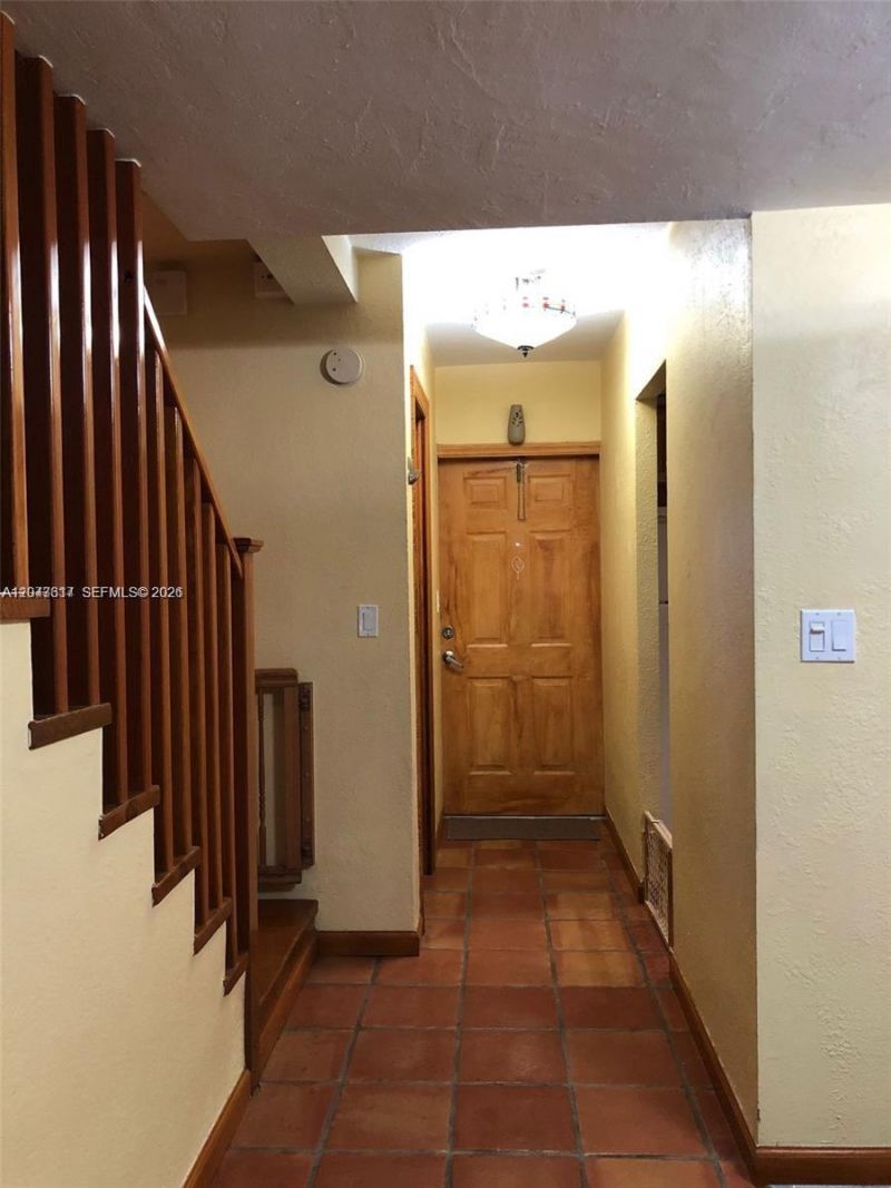 6705 N Kendall Dr, Unit 312, Pinecrest, FL 33156 Photo