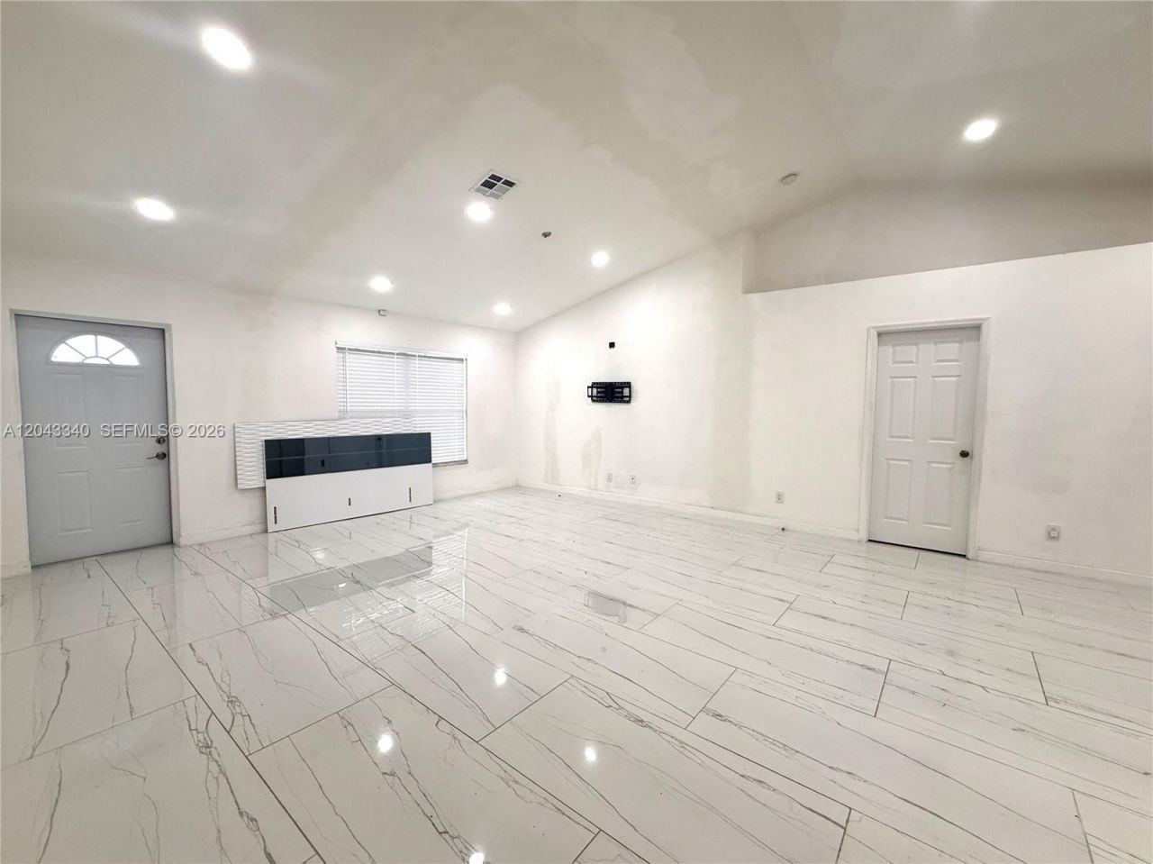 313 NW 16 Pl , Cape Coral, FL 33993 Photo