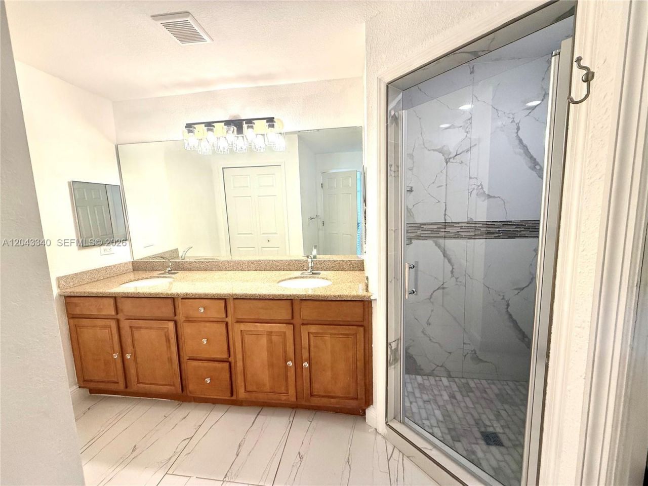 313 NW 16 Pl , Cape Coral, FL 33993 Photo