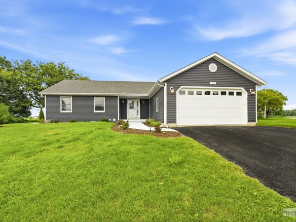 527 Cheshire Court , Yorkville, IL 60560