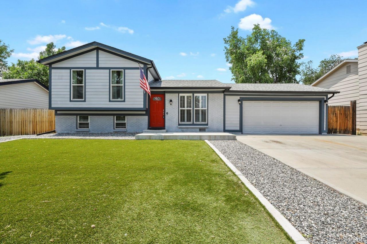 1483 Elmwood Street, Broomfield, CO 80020 Main Photo