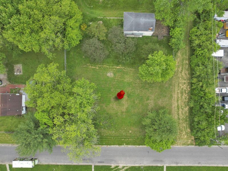 2559 Milford Avenue, Columbus, OH 43211 Photo 8