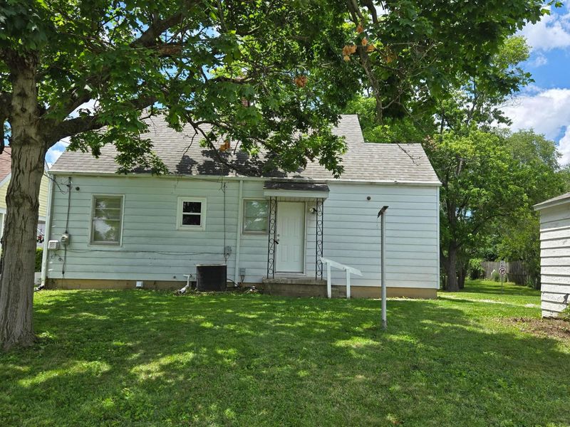 3250 Dresden Street , Columbus, OH 43224 Photo 3