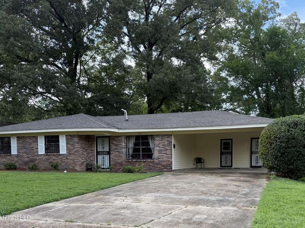 958 Watkins Place, Jackson, MS 39206