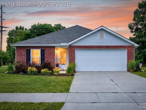 528 Turn Bull Street, Lapeer, MI 48446