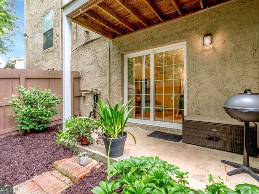Property Image 16