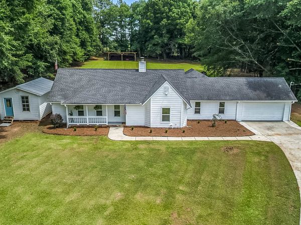 135 Dixie Lane, Covington, GA 30014