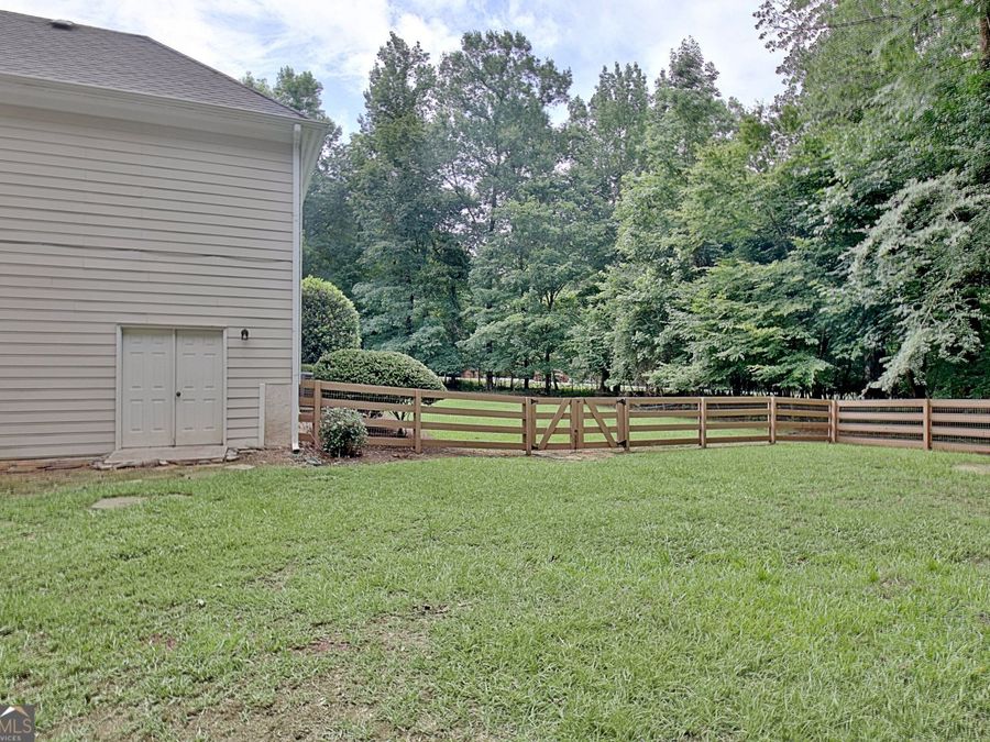 Property Image 95