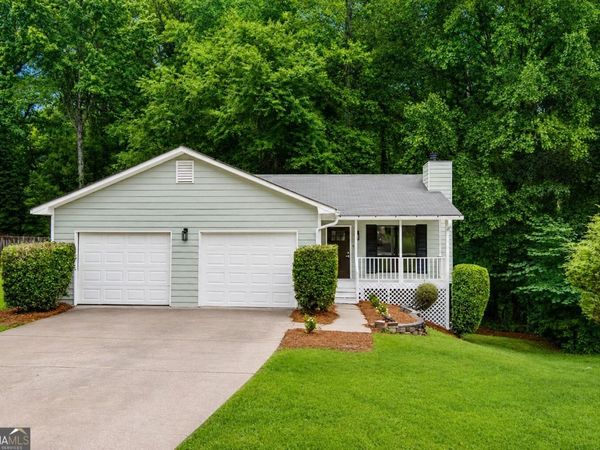 3960 Rocmar Drive, Snellville, GA 30039