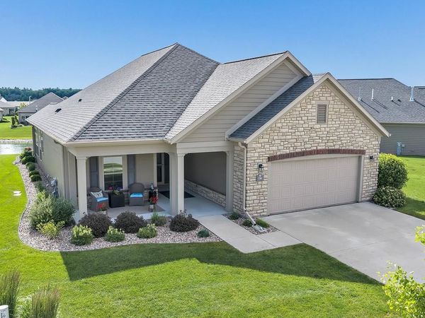 156 RACCOON BERRY WAY, Green Bay, WI 54311