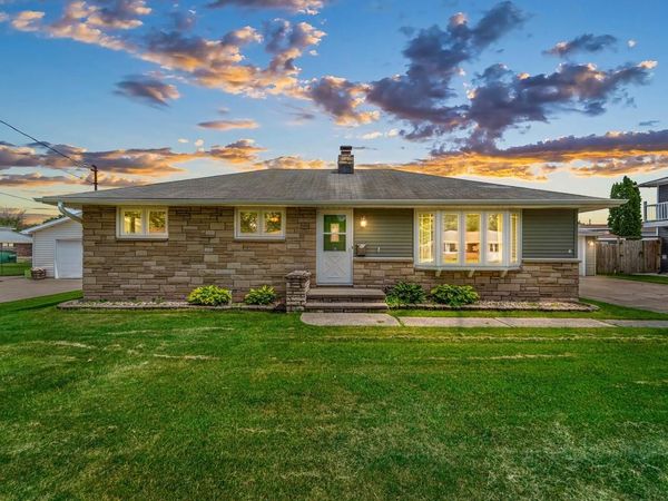 1904 MAIN AVENUE, Kaukauna, WI 54130