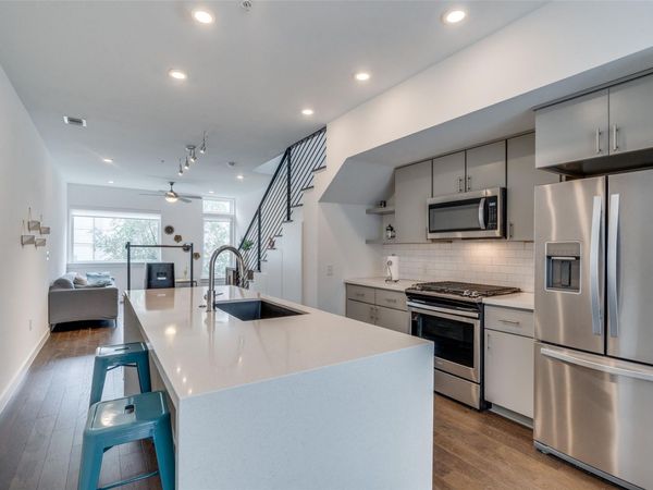 2002 E 7th ST, Unit 217, Austin, TX 78702