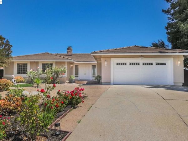 86 Jamaica Dr, San Ramon, CA 94582