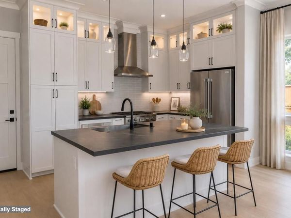 109 Koa Court, Palo Alto, CA 94306