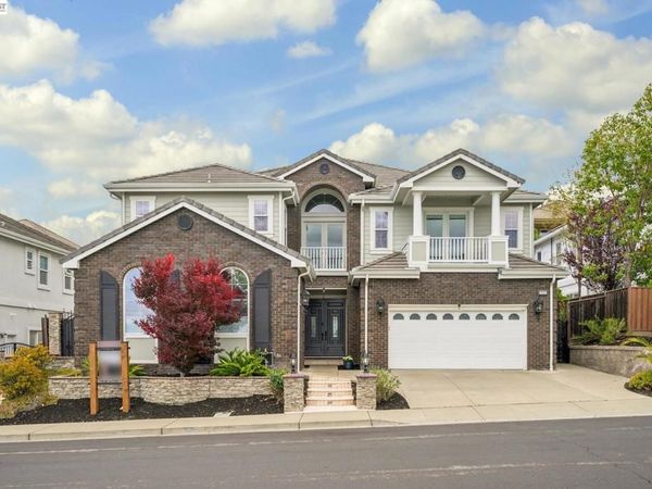 2811 E Sugar Hill Ter, Dublin, CA 94568