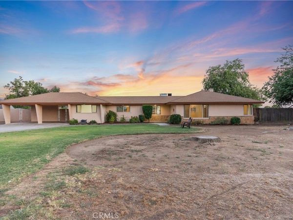 4730 E Richert, Fresno, CA 93726