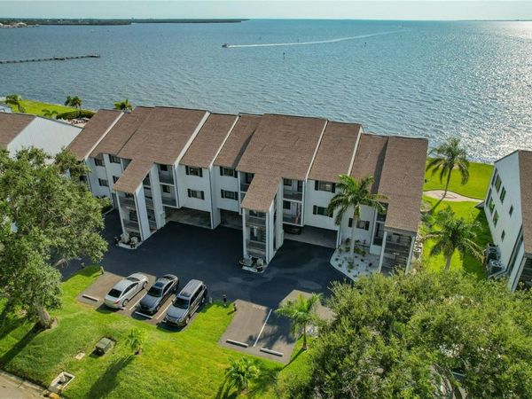 818 BAHIA DEL SOL DRIVE , Unit 29, RUSKIN, FL 33570