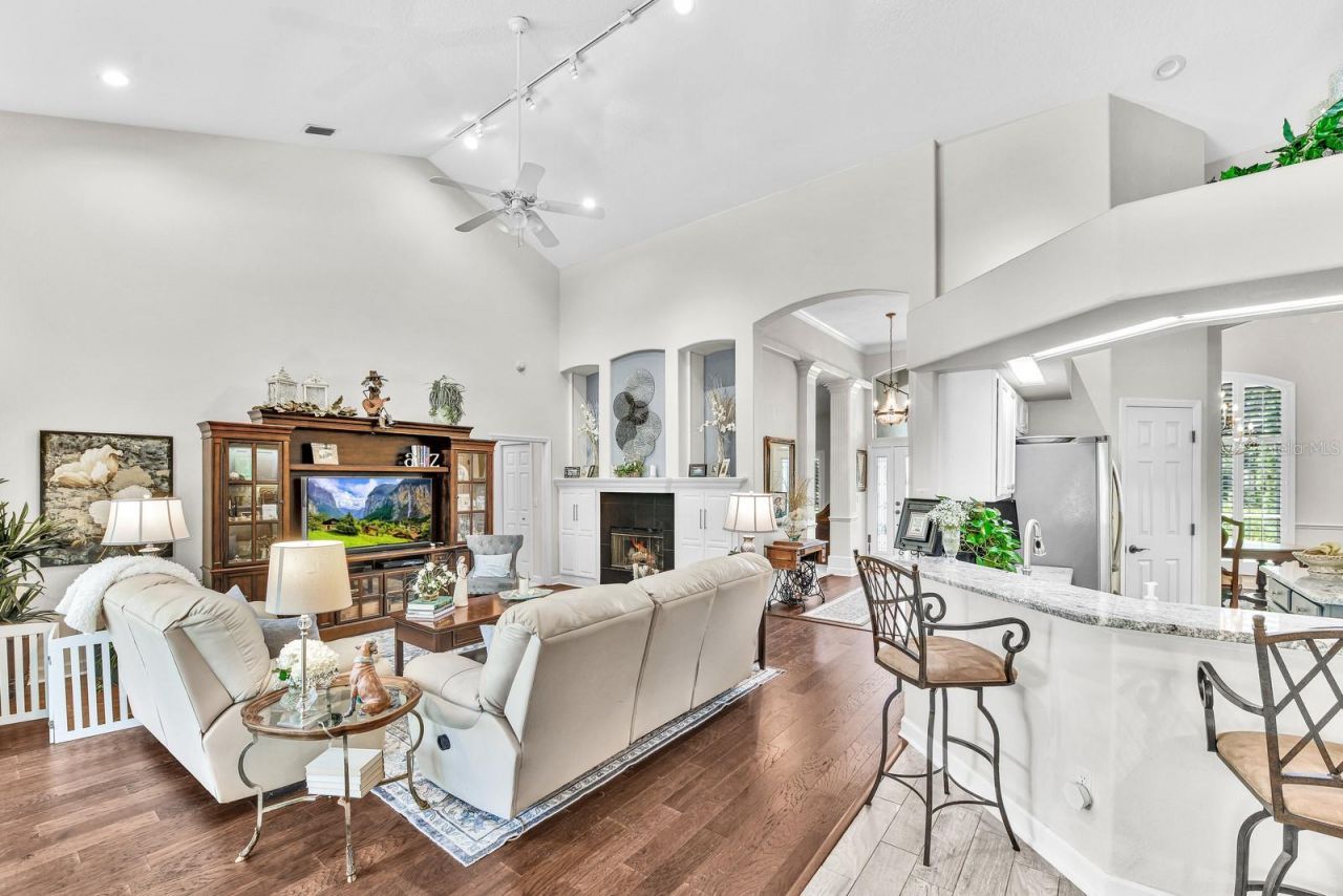 5011 Greenbriar Trail, Mount Dora, FL 32757 Photo