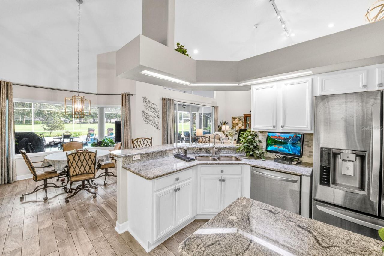 5011 Greenbriar Trail, Mount Dora, FL 32757 Photo
