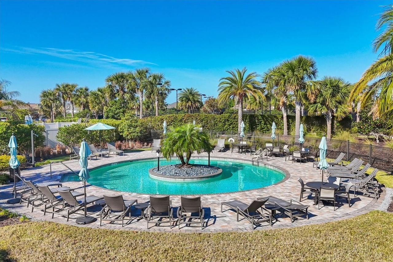 10103 Saint Francis Terrace, Palmetto, FL 34221 Photo