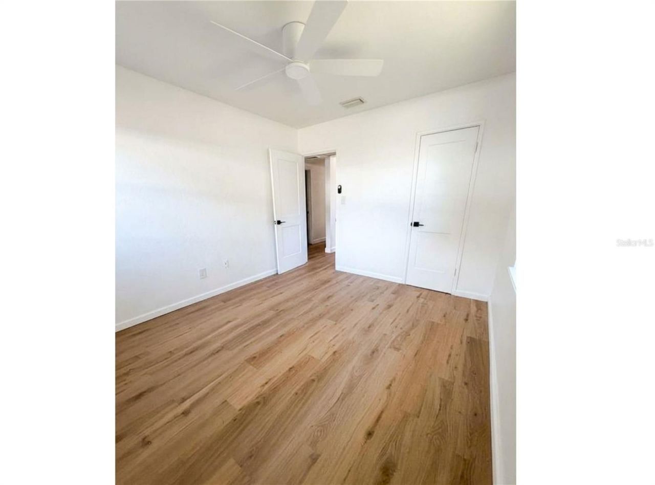 870 86th Avenue N, Saint Petersburg, FL 33702 Photo
