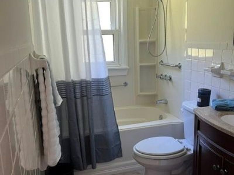 8363 Abbey Road, North Royalton, OH 44133 Photo 10