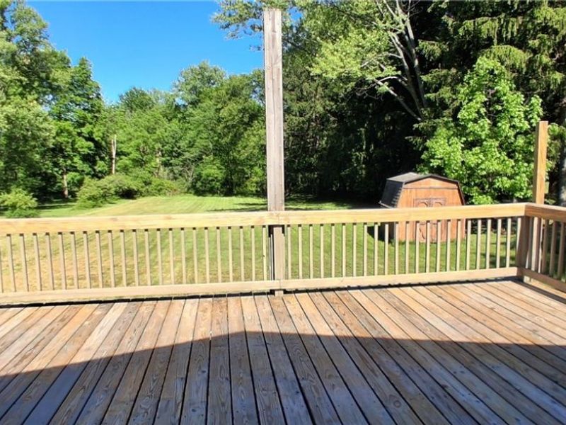 8363 Abbey Road, North Royalton, OH 44133 Photo 16