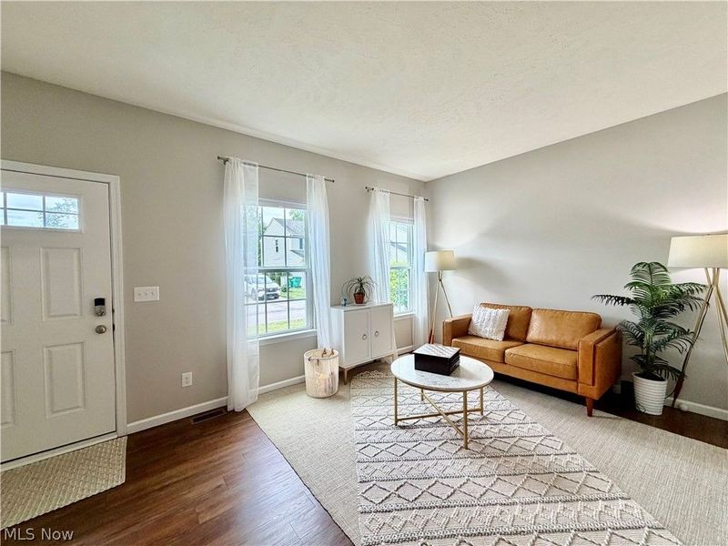 9901 Gabriels Way, Mentor, OH 44060 Photo 2