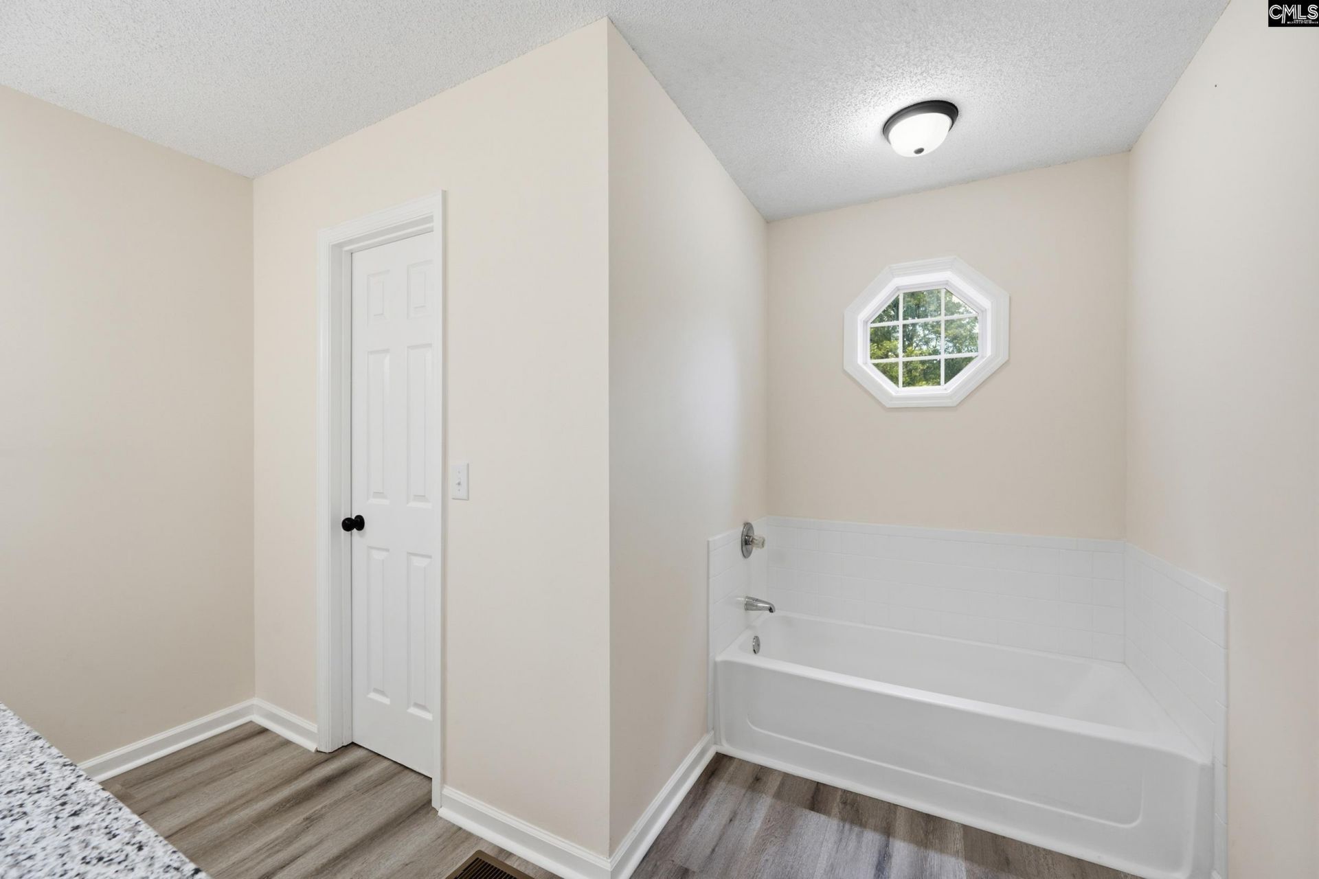 113 Maple Shade Lane  Photo 18