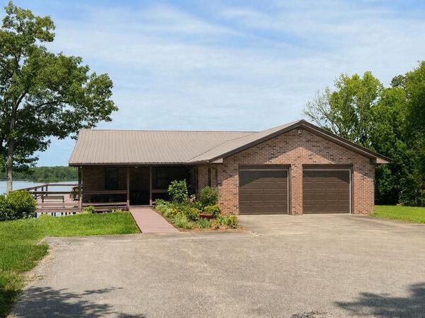 275 Coggins Blaylock Dr., Fulton, MS 38843