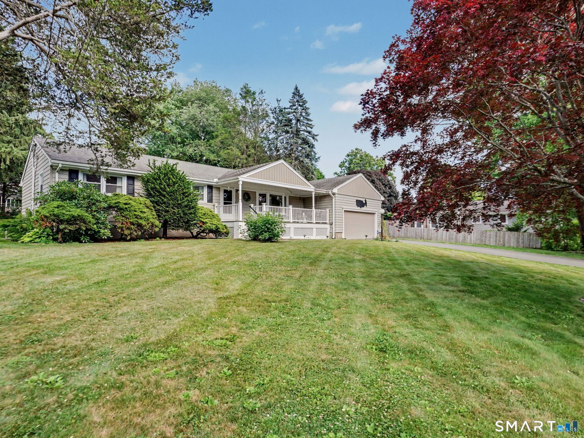 35 Eureka, Stratford, CT 06614 Main Photo