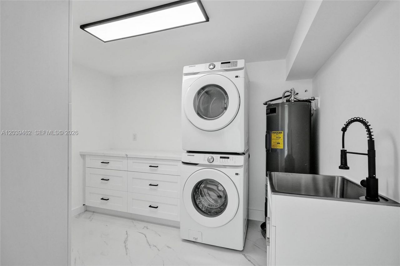 1220 NE 8 St , Pompano Beach, FL 33060 Photo