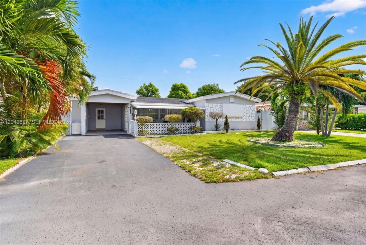 7551 Indigo St , Miramar, FL 33023 Photo
