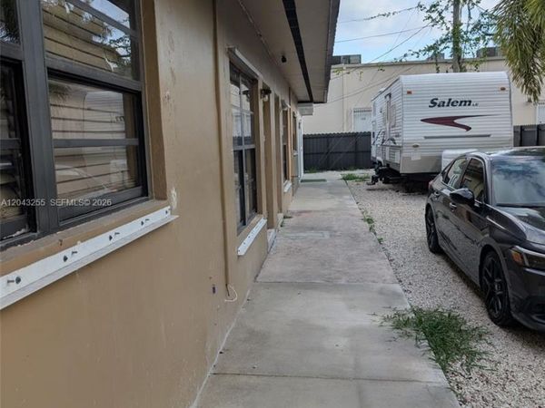 633 NW 1st St , Unit 2, Florida City, FL 33034