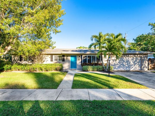 770 NW 3rd Avenue, Boca Raton, FL 33432