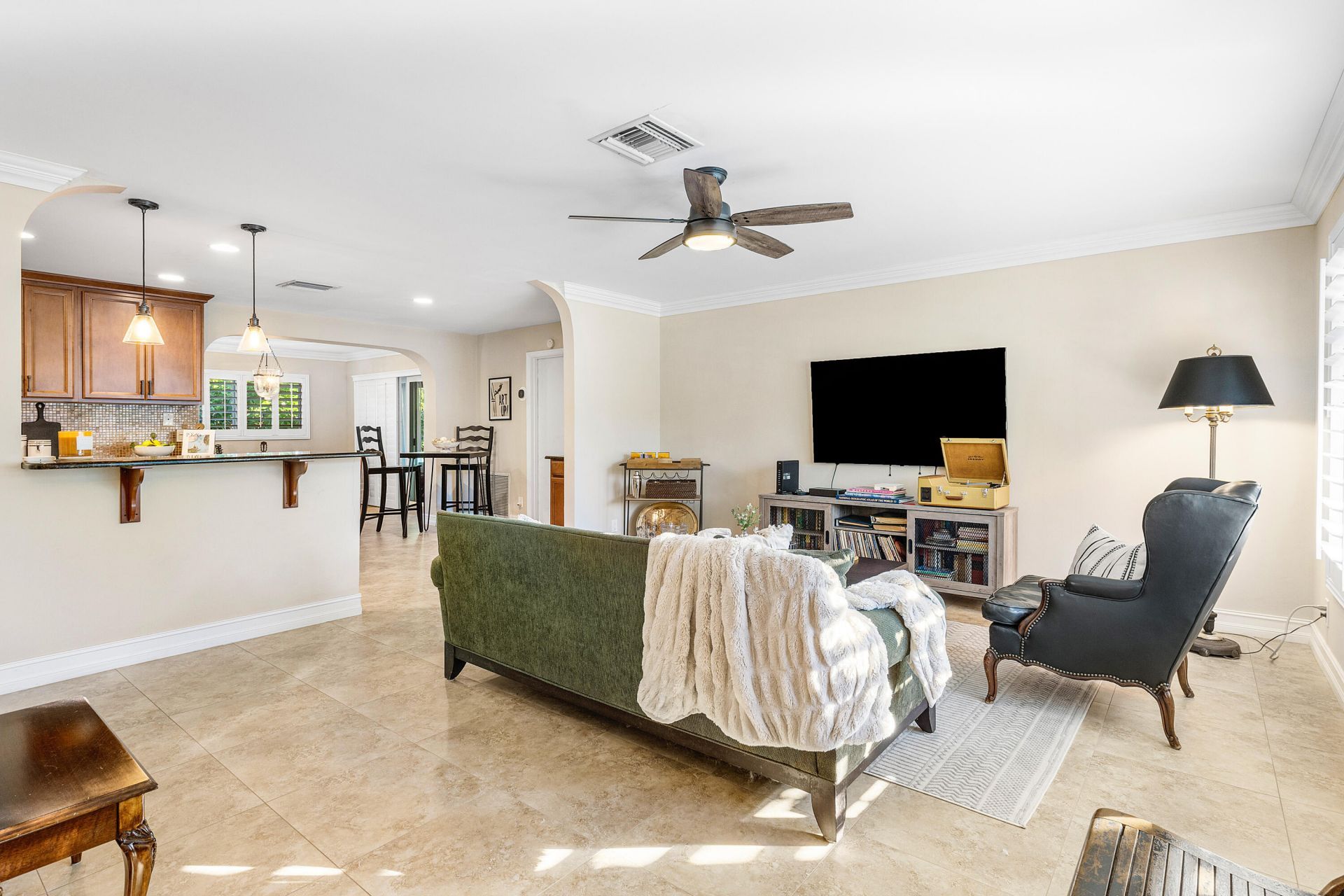 770 NW 3rd Avenue, Boca Raton, FL 33432 Photo