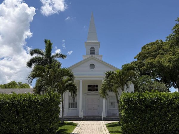 200 SE 7th Avenue, Delray Beach, FL 33484