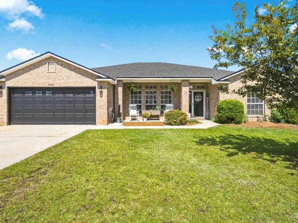 7042 Marissa Point Ln, Milton, FL 32570