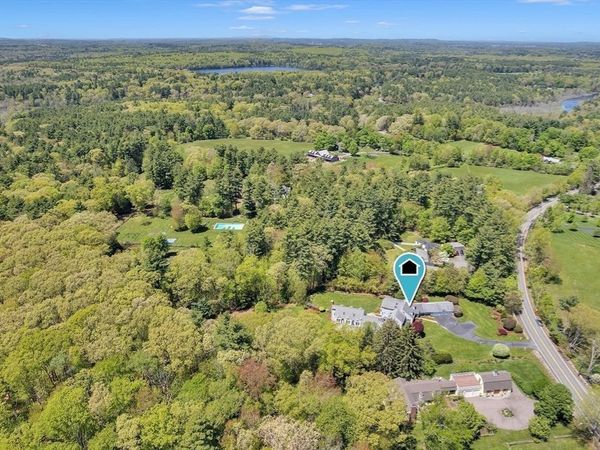 123 Farm Street, Dover, MA 02030