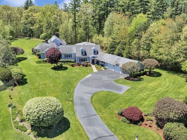 123 Farm Street, Dover, MA 02030