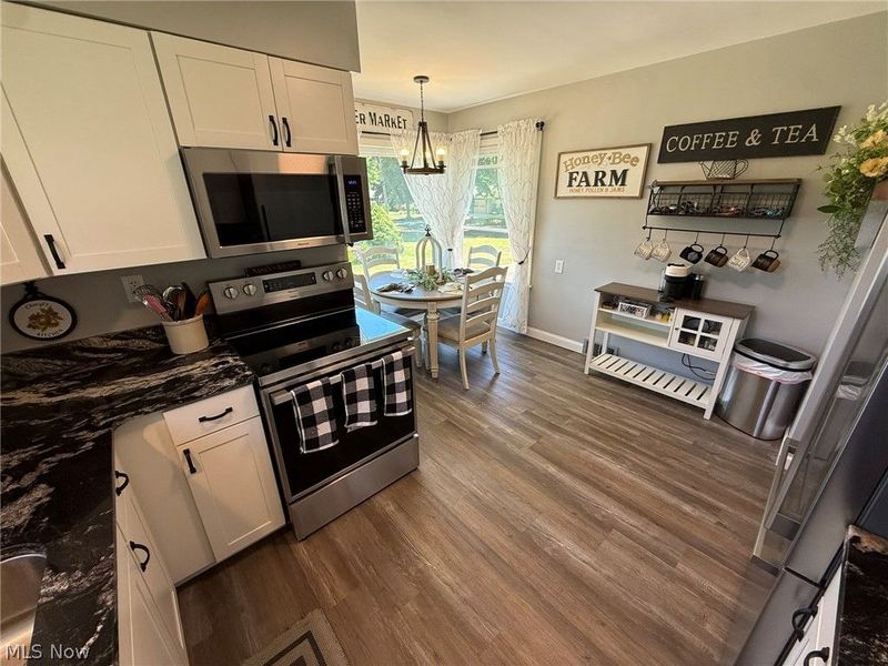 232 Forbes Street NE, New Philadelphia, OH 44663 Photo 9