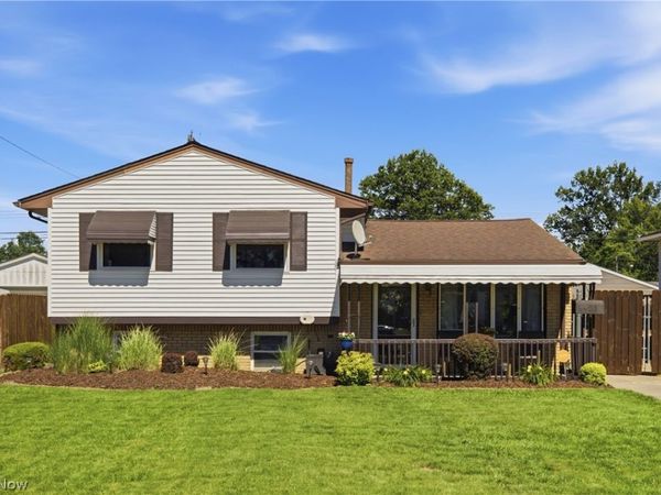4423 Palm Avenue, Lorain, OH 44055