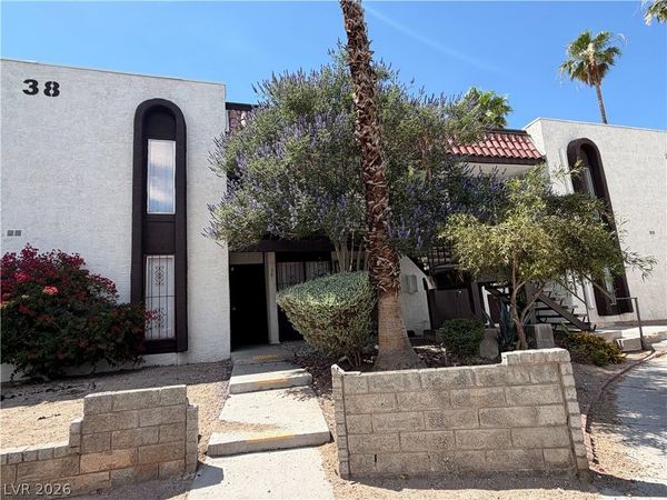 1405 Vegas Valley Drive , Unit 392, Las Vegas, NV 89169