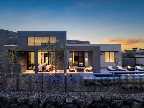 10 Sanctuary Peak Court, Henderson, NV 89012