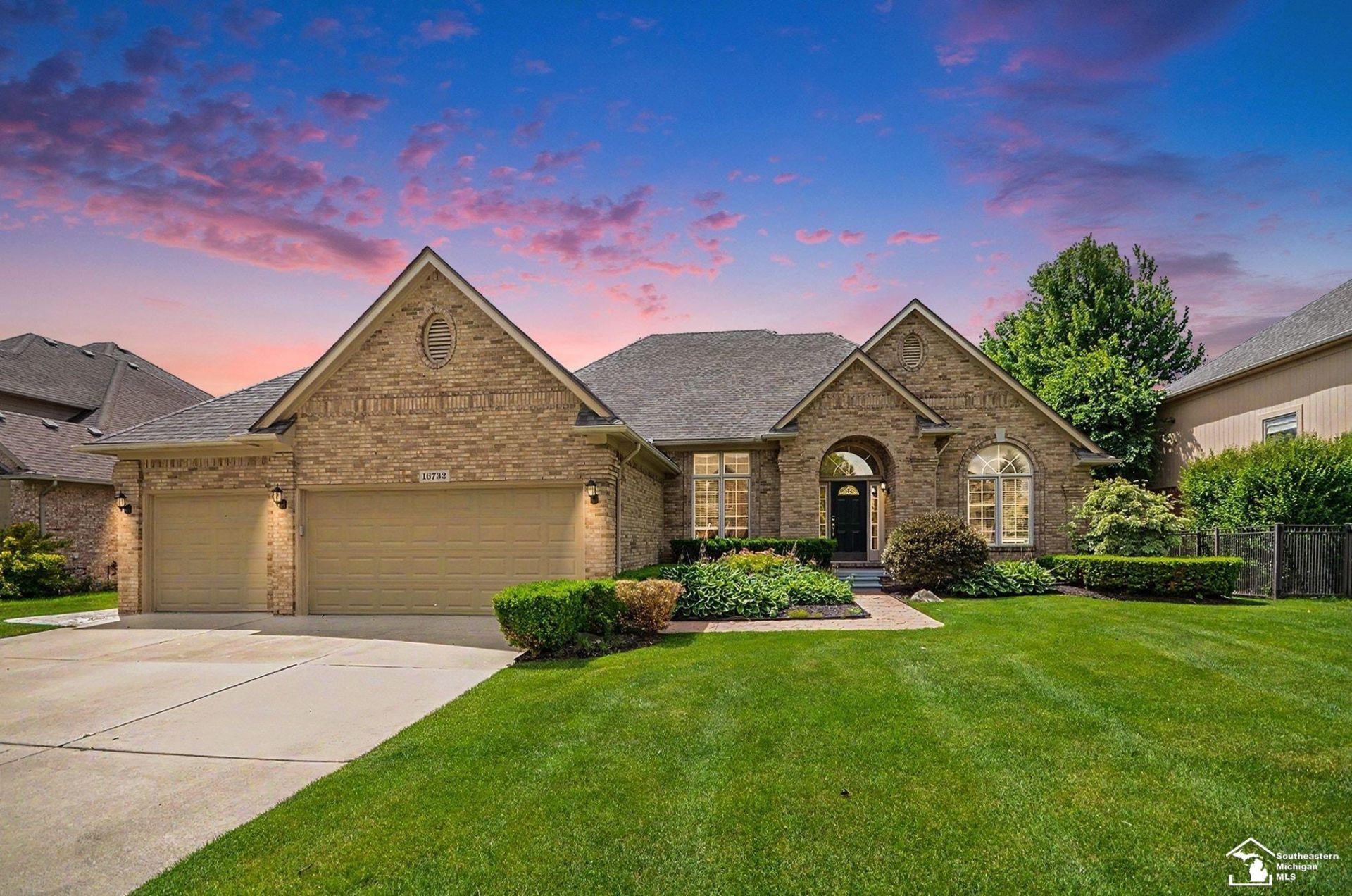 16732 English Garden Drive, Macomb, MI 00000 Main Photo