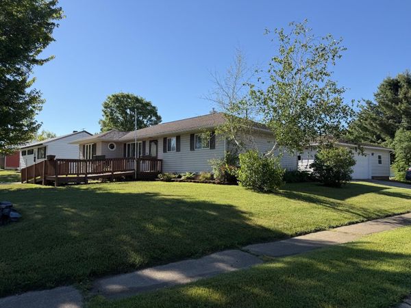 202 Kent Road, Hoyt Lakes, MN 55750