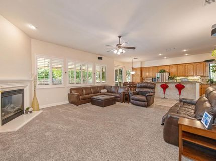 1655 Tibessart Ct, Folsom, CA 95630 Photo